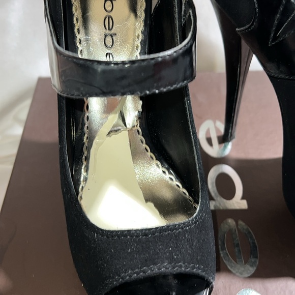 BEBE Suede Open Toe Booties in Black Size 6 - Picture 5 of 5